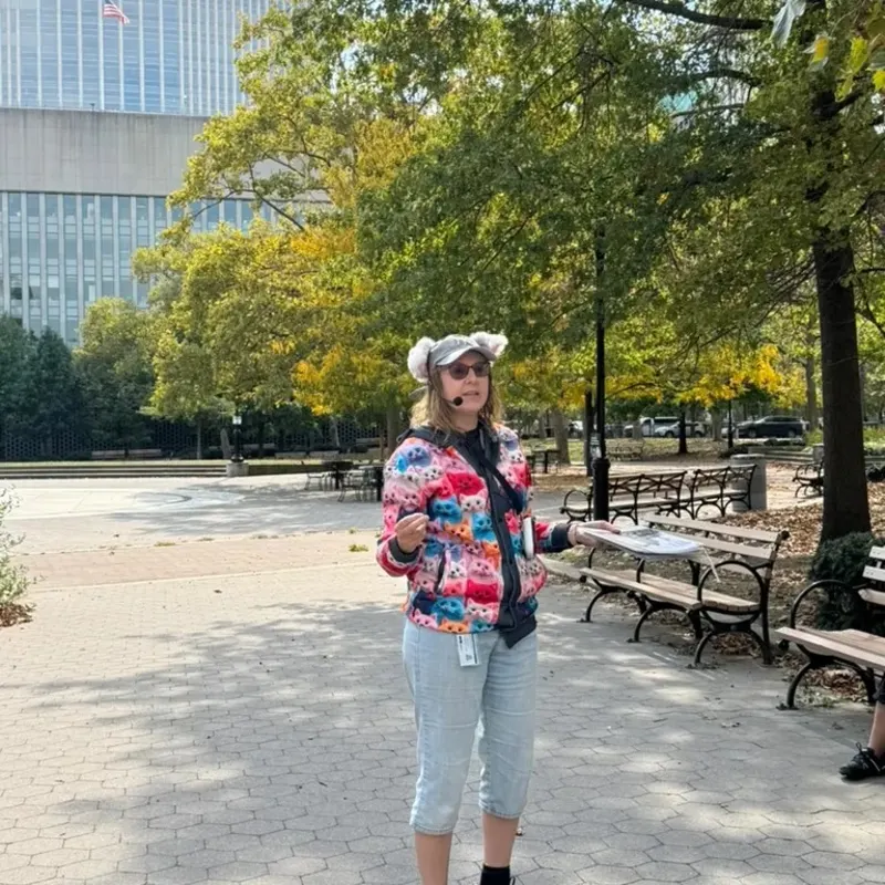 Cat-themed guided walk through NYC neighborhood